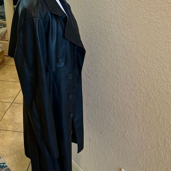 BlankNYC Size L Belted Dressy Trench Coat Black Faux Leather Classic Evening NWT - Picture 7 of 11